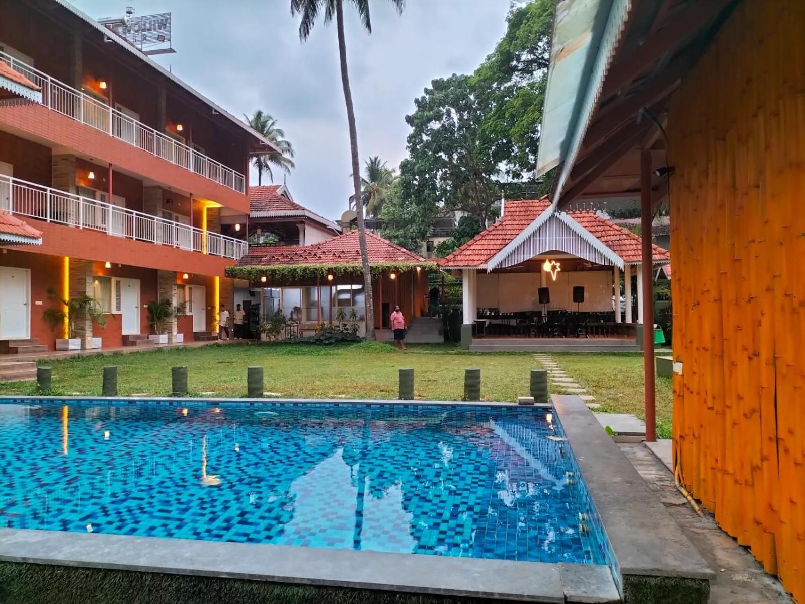 Willow Heights Athirappilly Exterior photo
