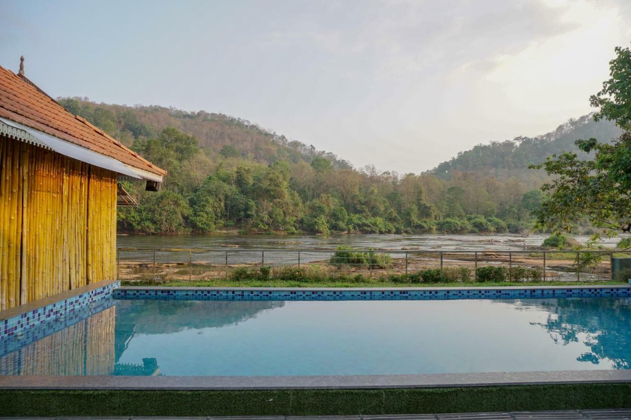 Willow Heights Athirappilly Exterior photo